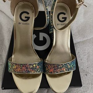 Woman’s shoes by Guess size 7.5